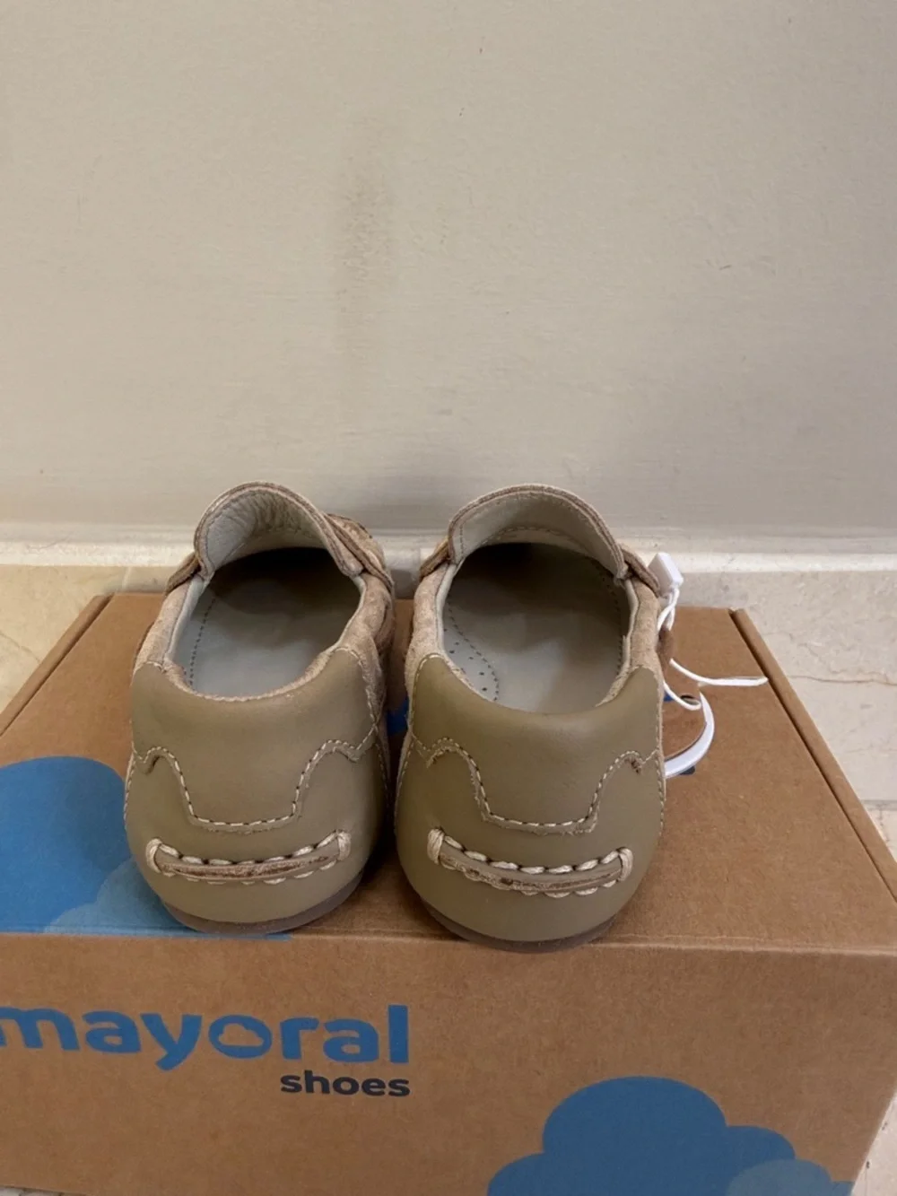 Mayoral baby boy infant sued loafer moccasins. Size 5.5
